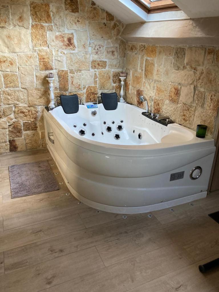 Love Room Jacuzzi Croisette 칸느 외부 사진